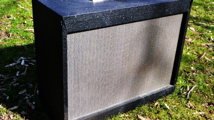 Little 60s Pine Amp